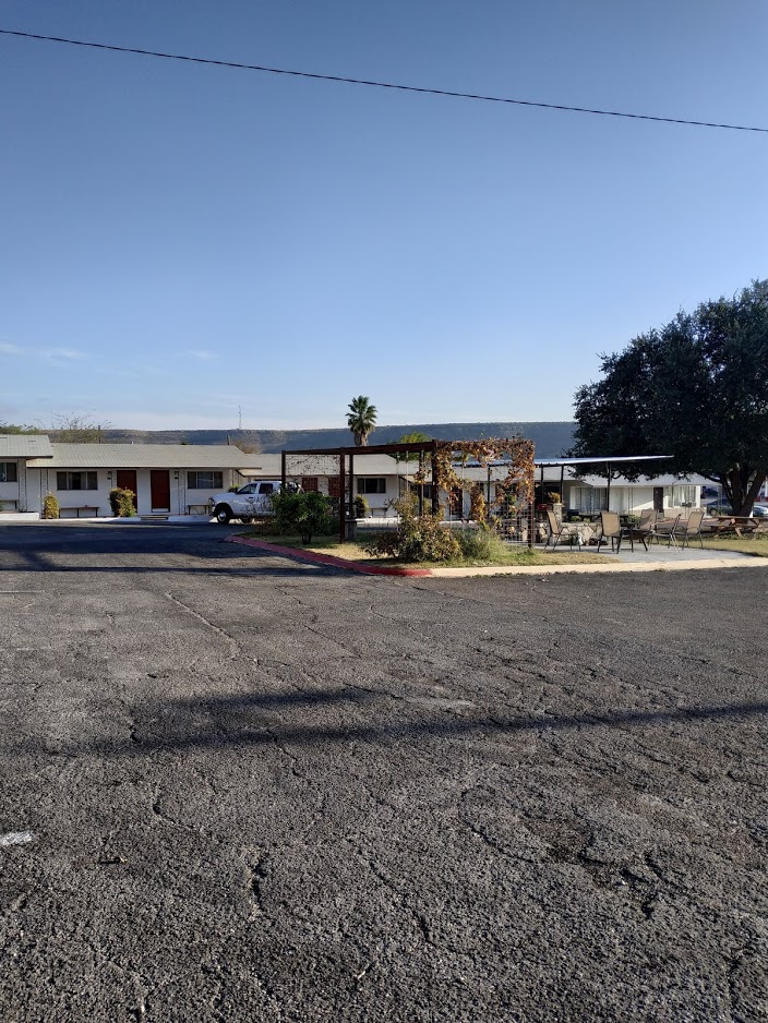 motel5.jpg
