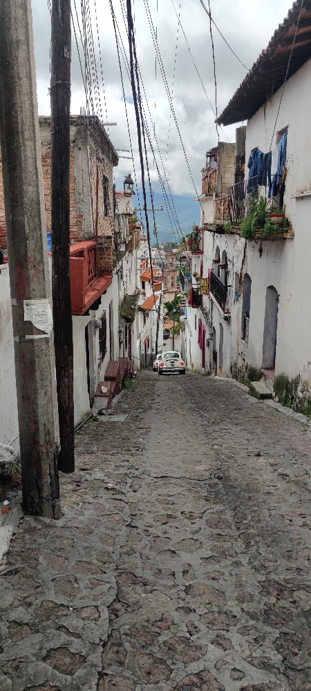 Road trip - Rue pavée en pierre à Oaxaca
