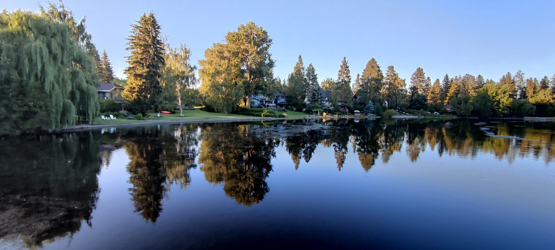 Roadtrip juillet 2021 - Reflets sur le lac de Klamath, Oregon