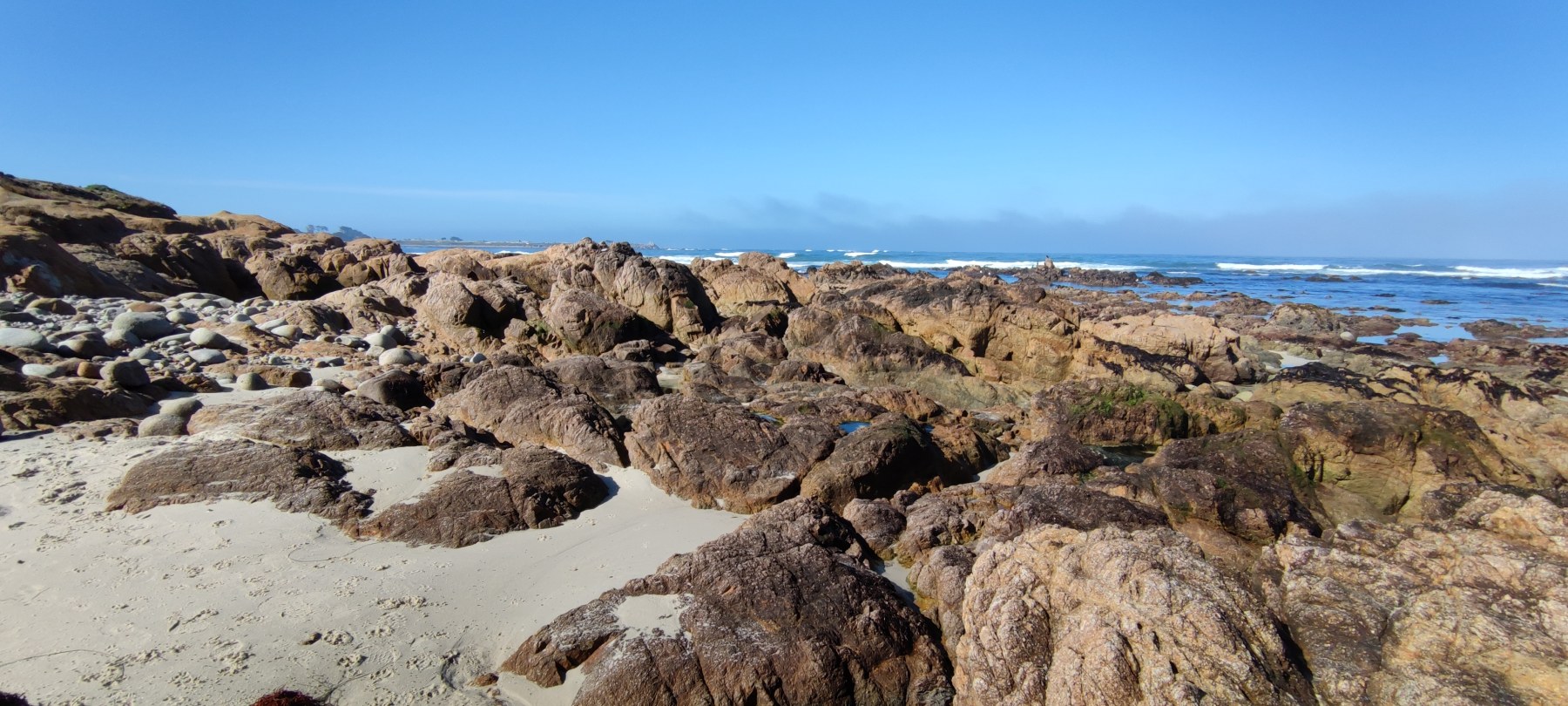 Plage rocheuse de Big Sur, Californie