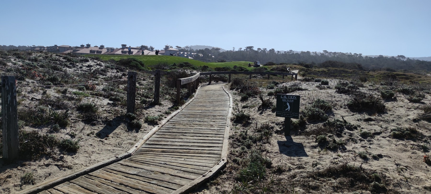 Sentier vers Pebble Beach Golf