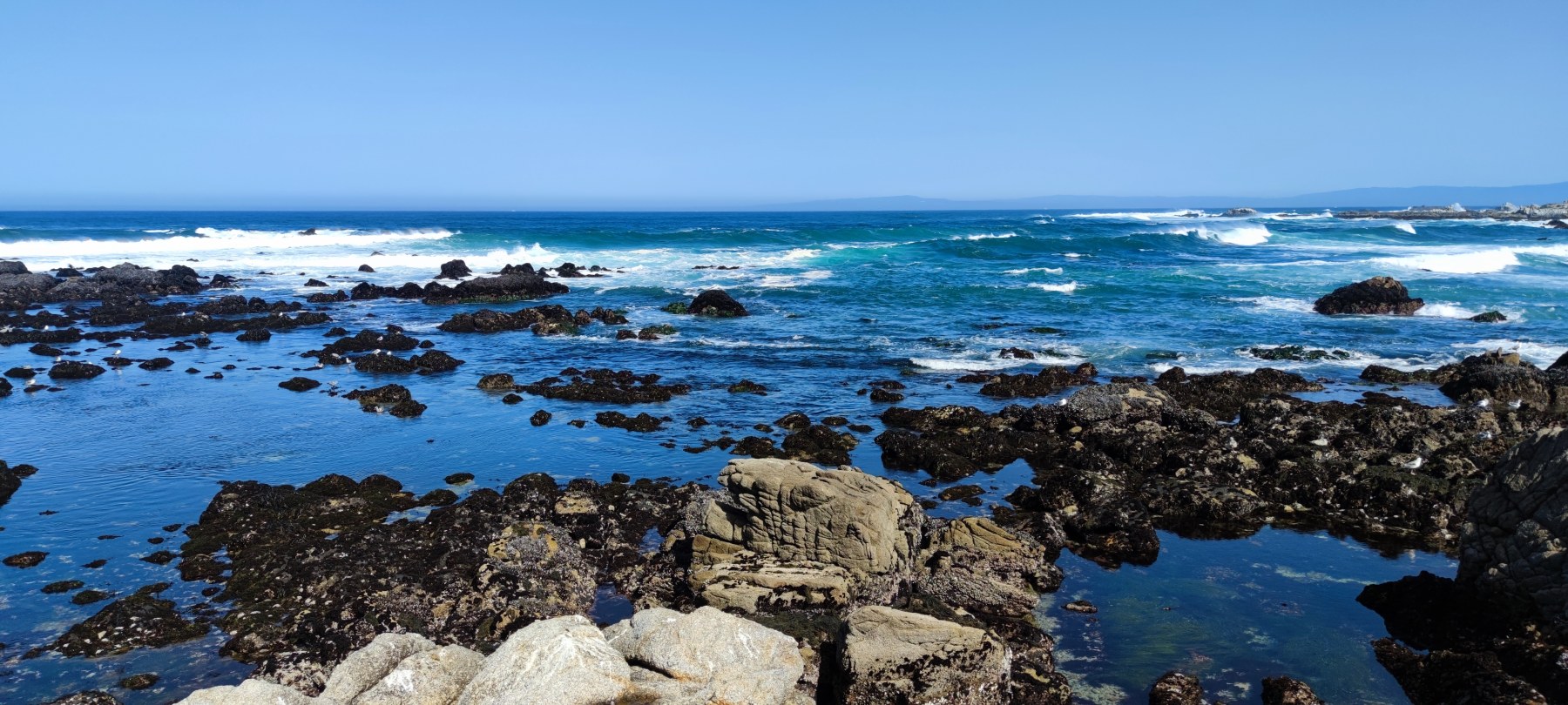 Plage rocheuse de Big Sur, Californie