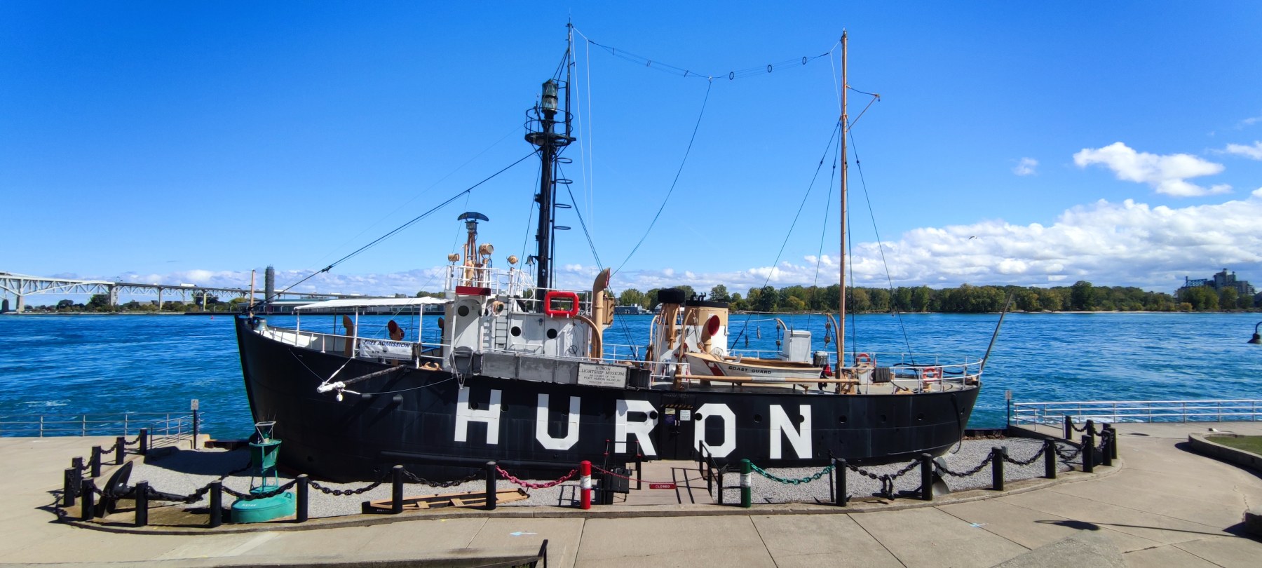 Le Huron, navire de garde-côtes à Port Huron