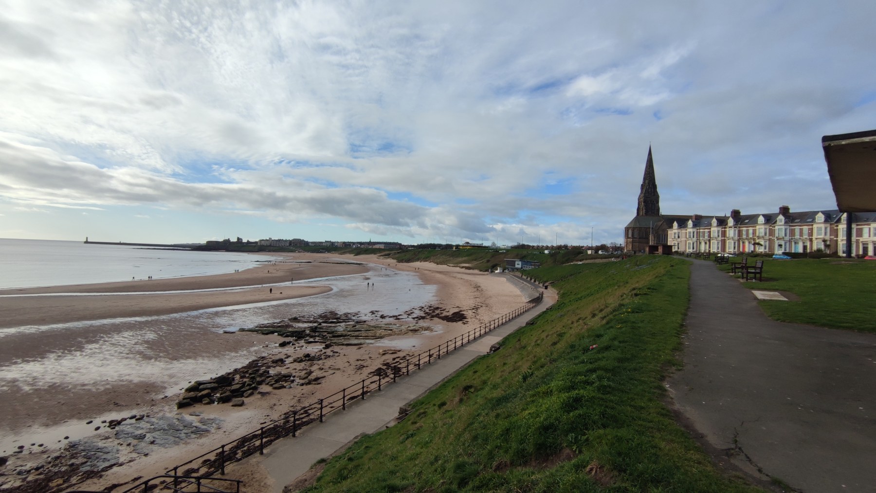 Crail, Fife, Écosse – Plage et église