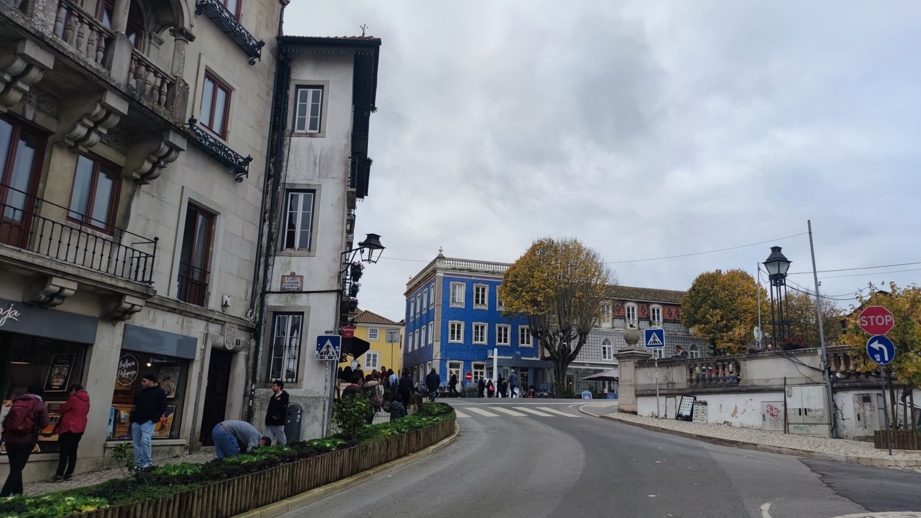 Rue animée de Sintra, Portugal