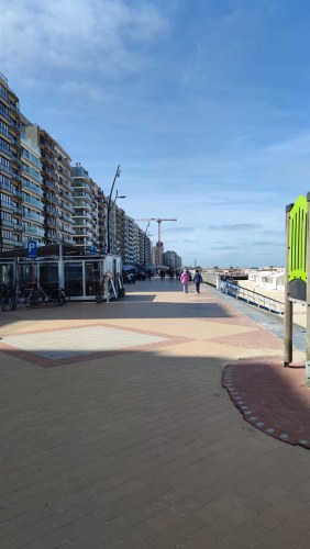 Promenade du bord de mer à Blankenberge Promenade du bord de mer à Blankenberge