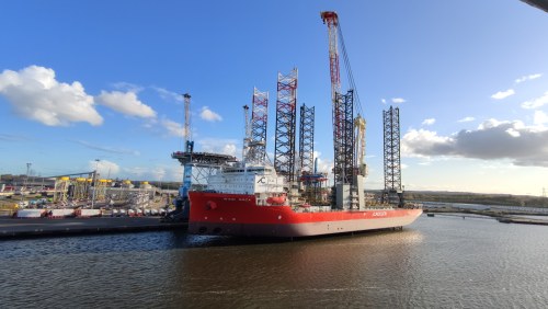 Le navire Wind Orca à Port of Leith Le navire Wind Orca à Port of Leith