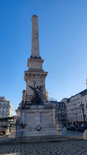 Restauradores, Lisboa - Monument aux traités de paix à Lisbonne Restauradores, Lisboa - Monument aux traités de paix à Lisbonne