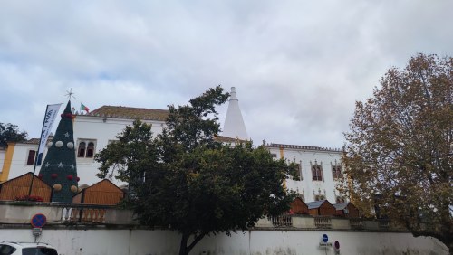 Palais de Sintra sous les nuages