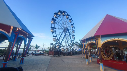 Ferris Wheel au port de Cabo Rojo