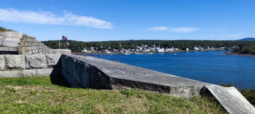 Fort Knox Rd, rive de Penobscot