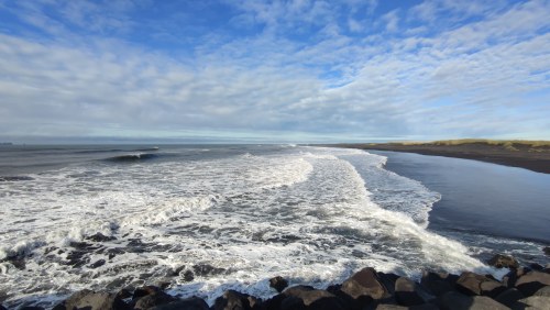 Plage noire de l'Islande Plage noire de l'Islande
